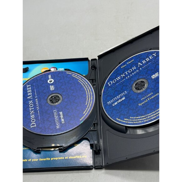 Downton Abbey Season 3 PBS Masterpiece DVD UK Edition English 3 disk READ - Picture 4 of 4